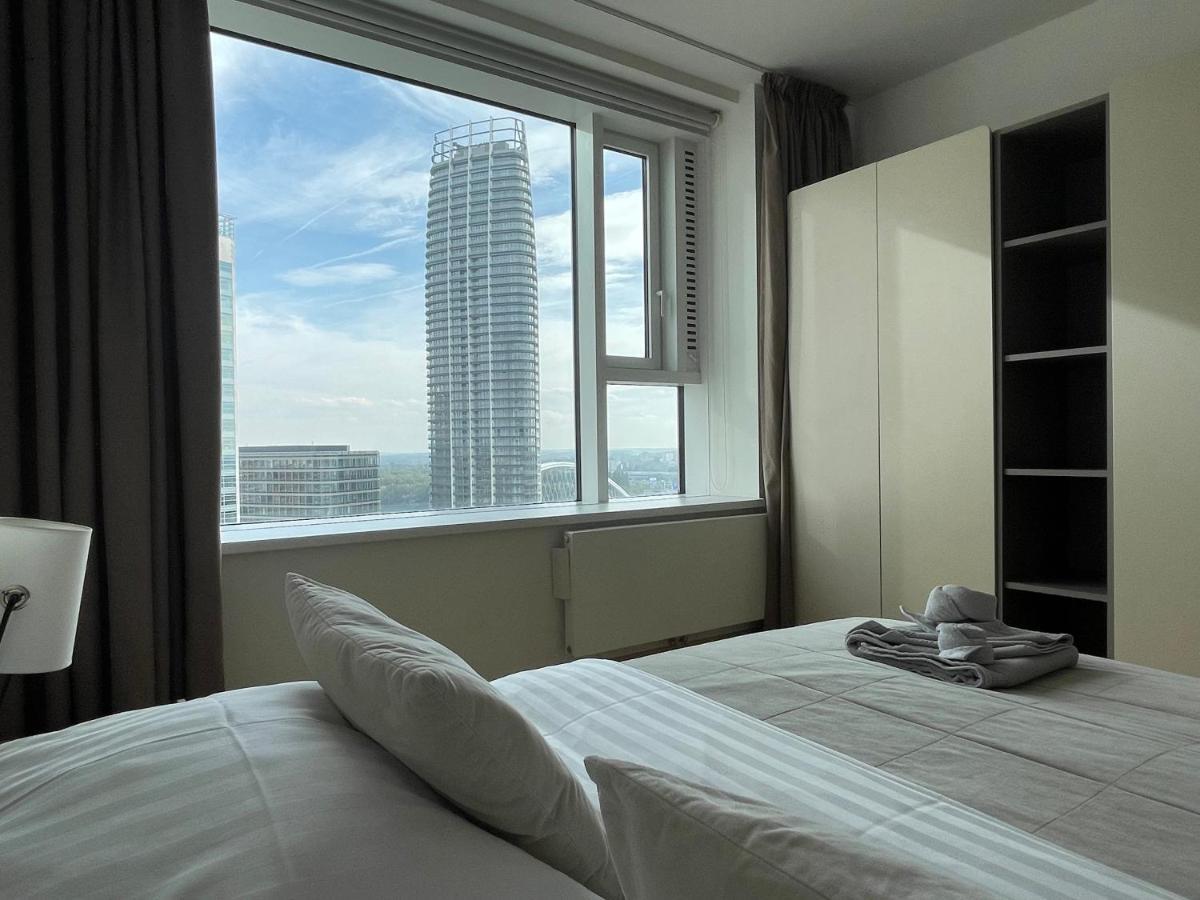 Sag Panorama Apartment 3 Rooms 19Th Floor Great View Free Parking Братислава Экстерьер фото
