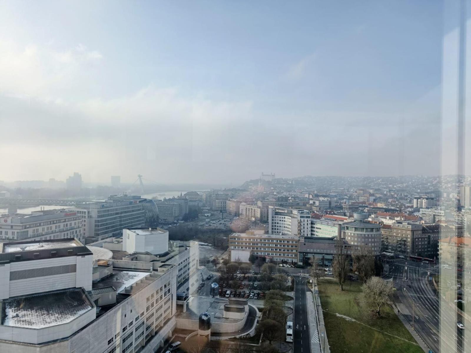 Sag Panorama Apartment 3 Rooms 19Th Floor Great View Free Parking Братислава Экстерьер фото